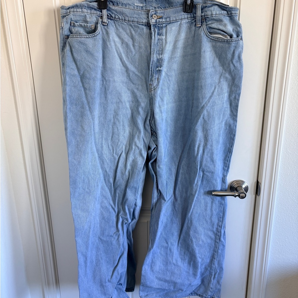 Old Navy Women’s Relaxed Light Blue Jeans